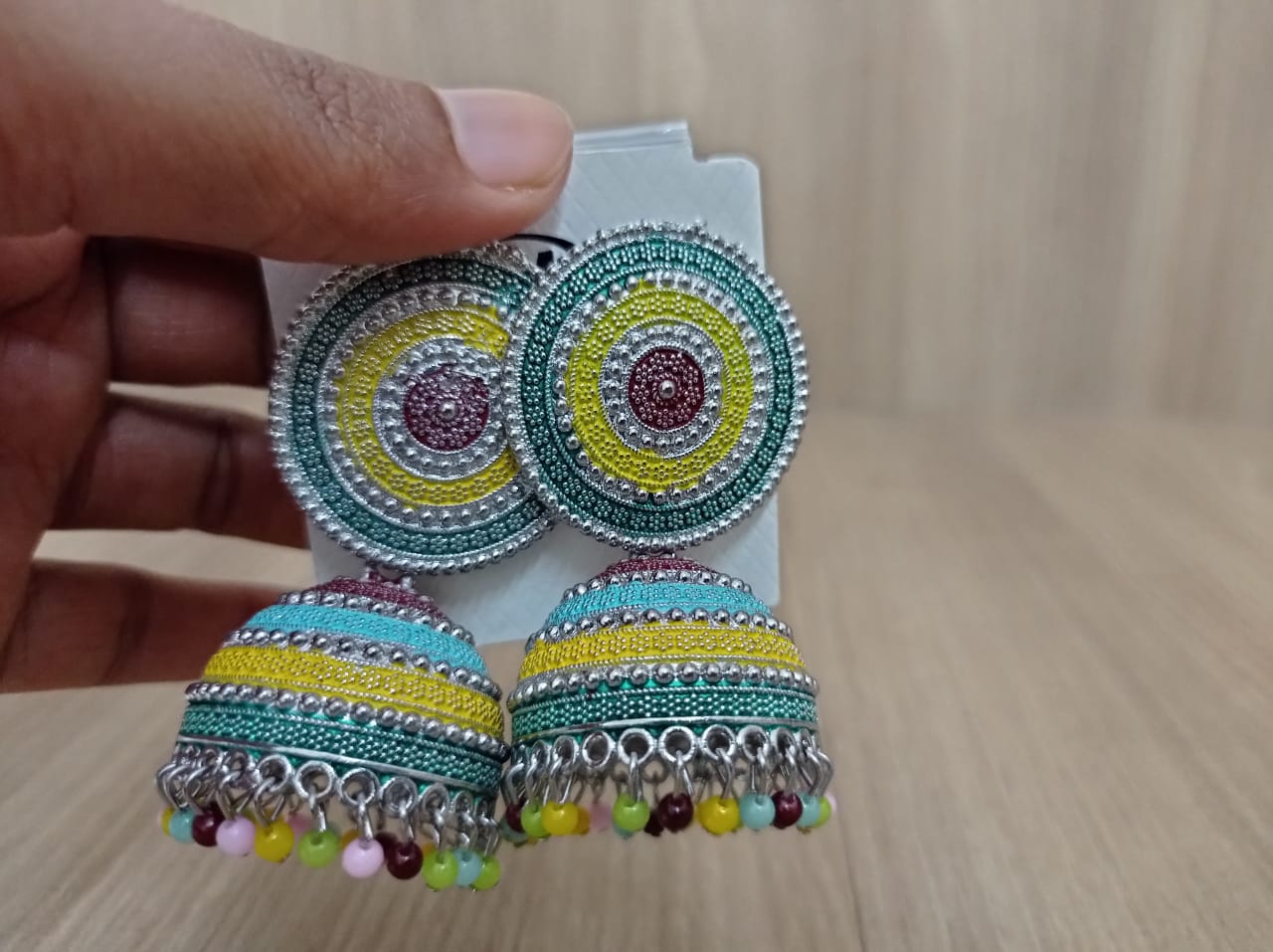 Paper Quilled Jhumka Earrings - Shades of Green : 11 Steps (with Pictures)  - Instructables